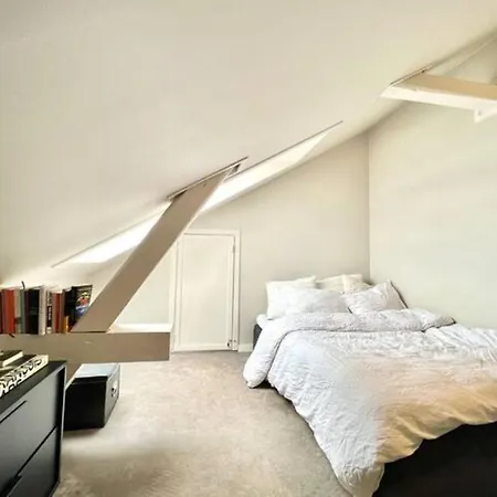 Apartment Sentral Loftsleilighet Med Solfylt Utetplass *